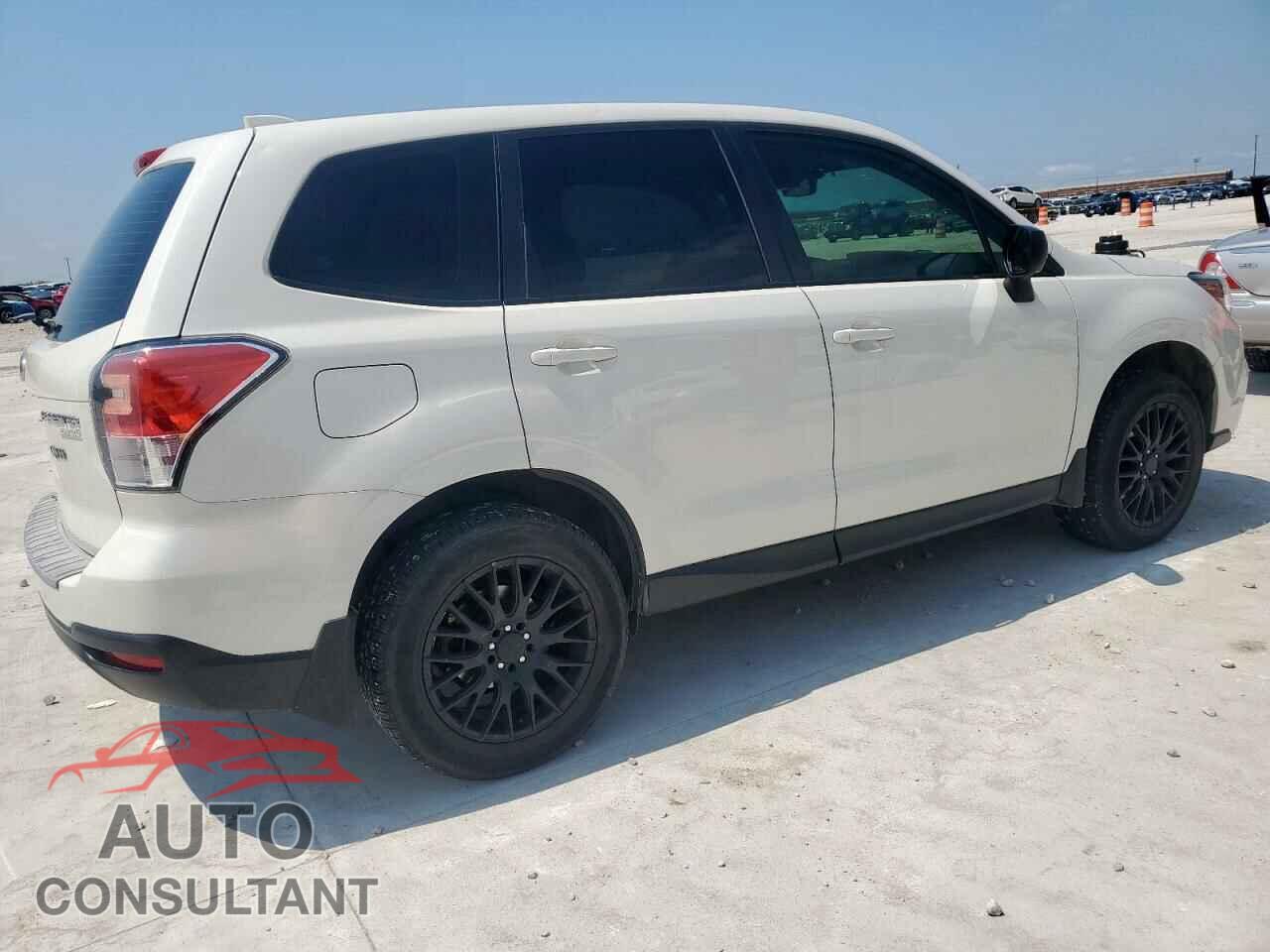 SUBARU FORESTER 2017 - JF2SJAAC6HG586910