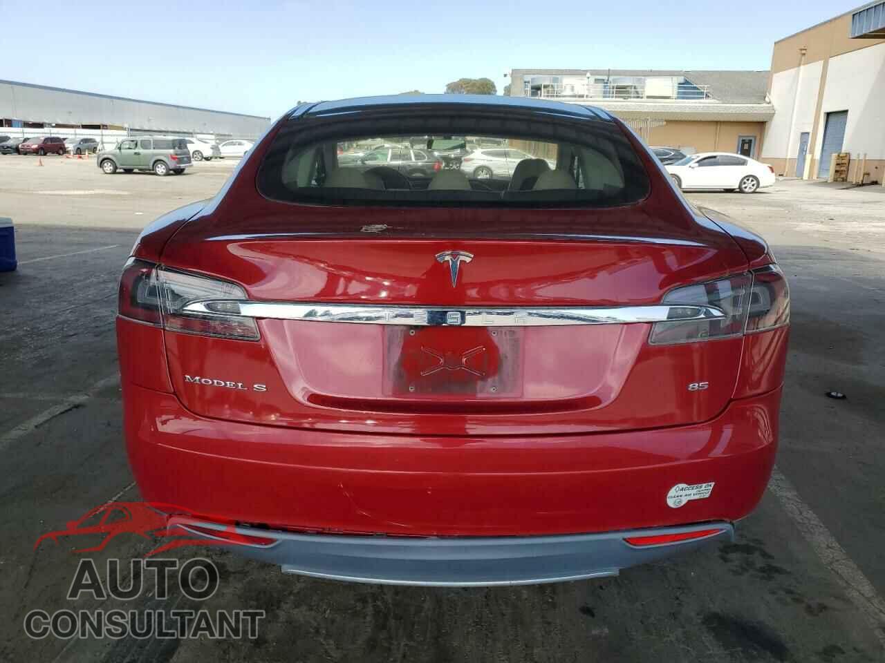 TESLA MODEL S 2013 - 5YJSA1DN9DFP09597