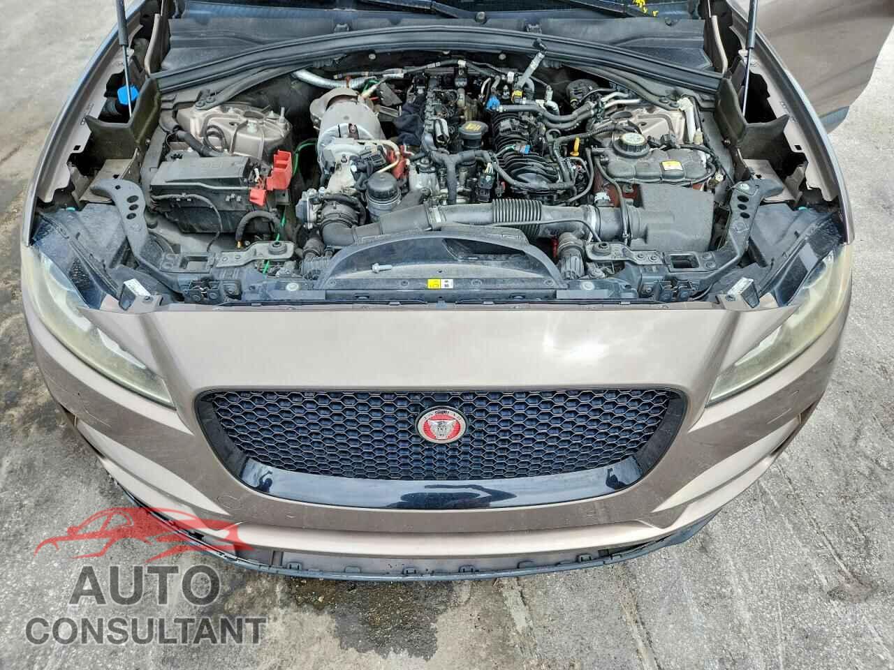 JAGUAR F-PACE 2017 - SADCJ2BN9HA092332