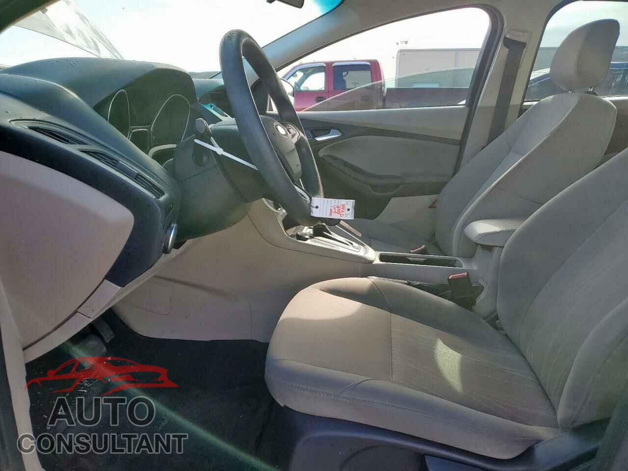 FORD FOCUS 2018 - 1FADP3F20JL214287