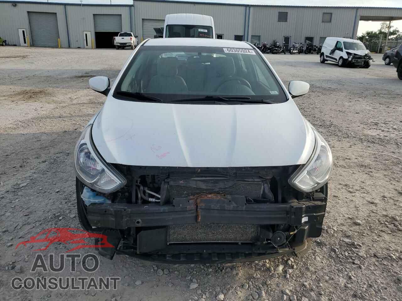 HYUNDAI ACCENT 2017 - KMHCT5AE4HU336729