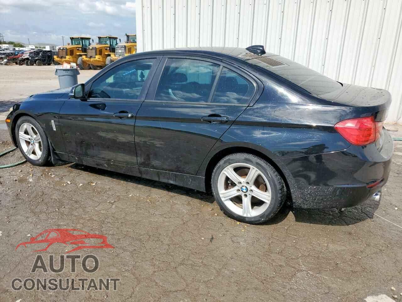 BMW 3 SERIES 2013 - WBA3A5C57DF351602