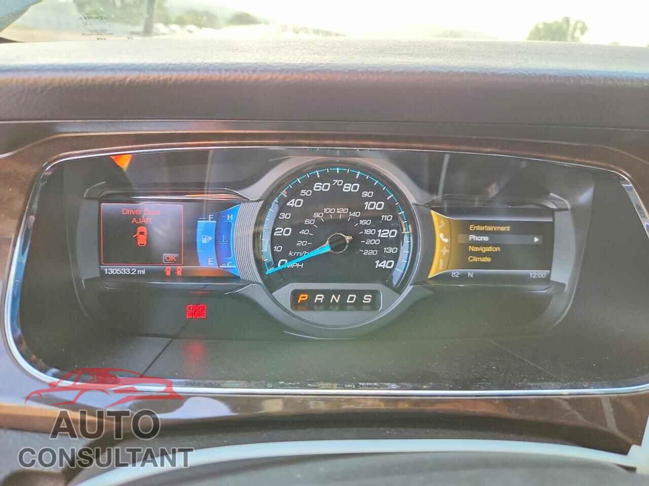 FORD TAURUS 2013 - 1FAHP2F82DG135829