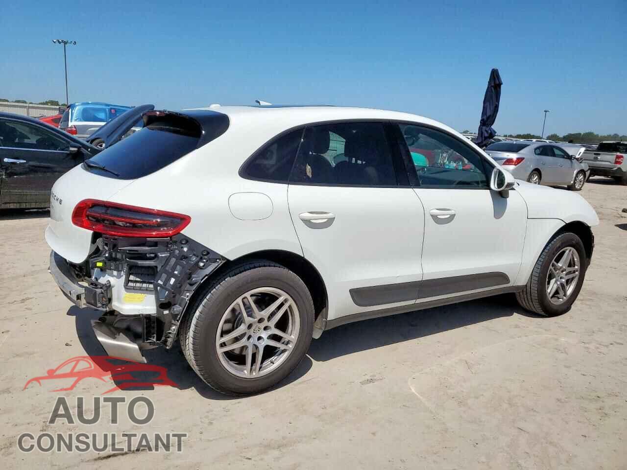 PORSCHE MACAN 2018 - WP1AA2A58JLB07514