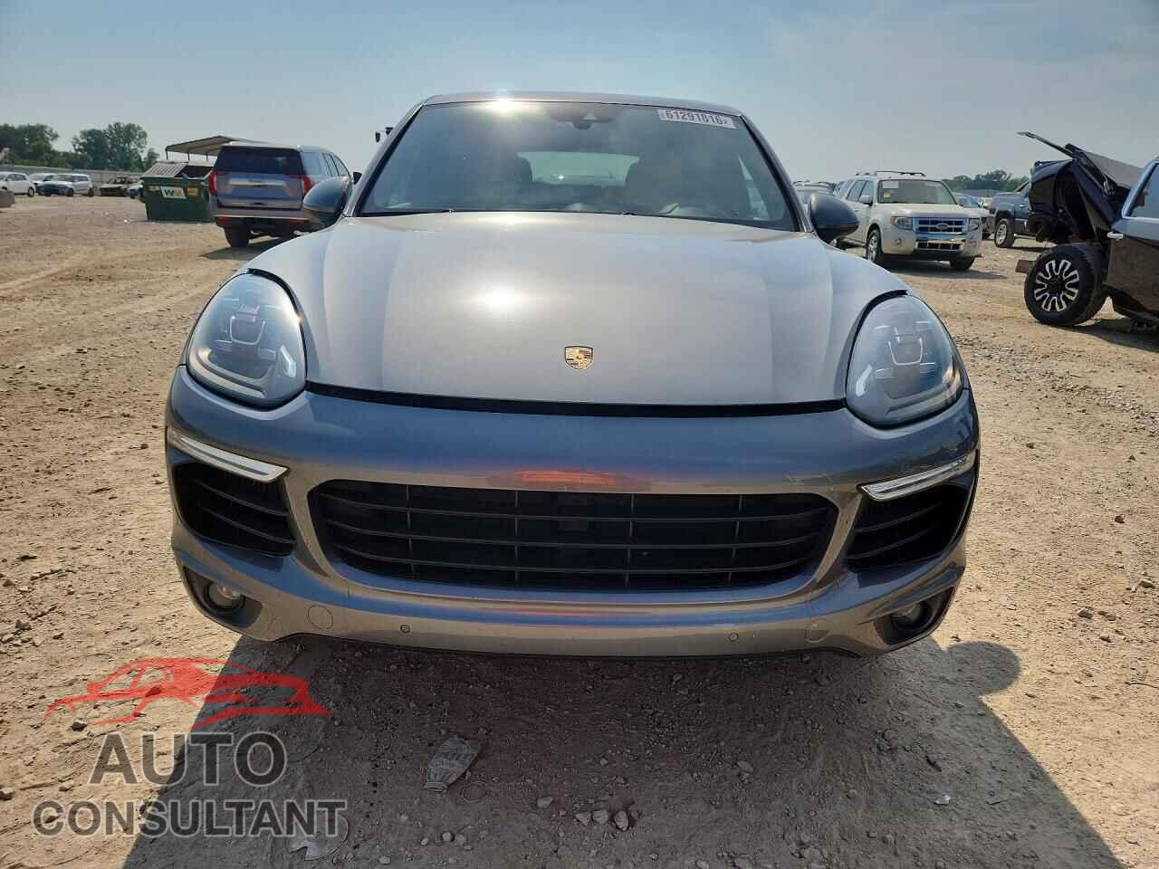 PORSCHE CAYENNE 2016 - WP1AF2A28GLA40512