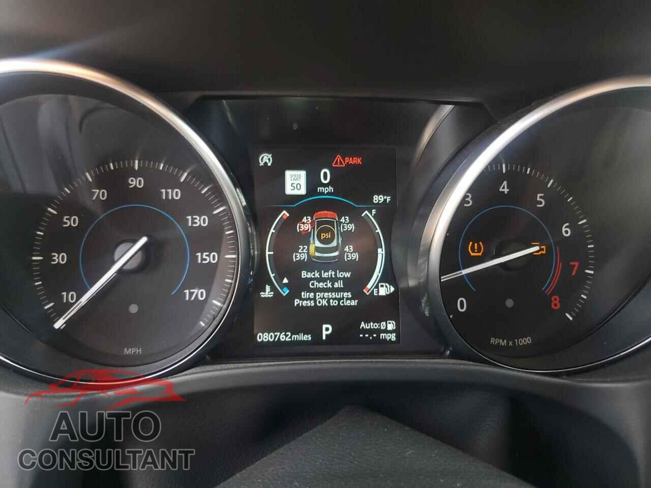 JAGUAR F-PACE 2019 - SADCJ2FX4KA616389