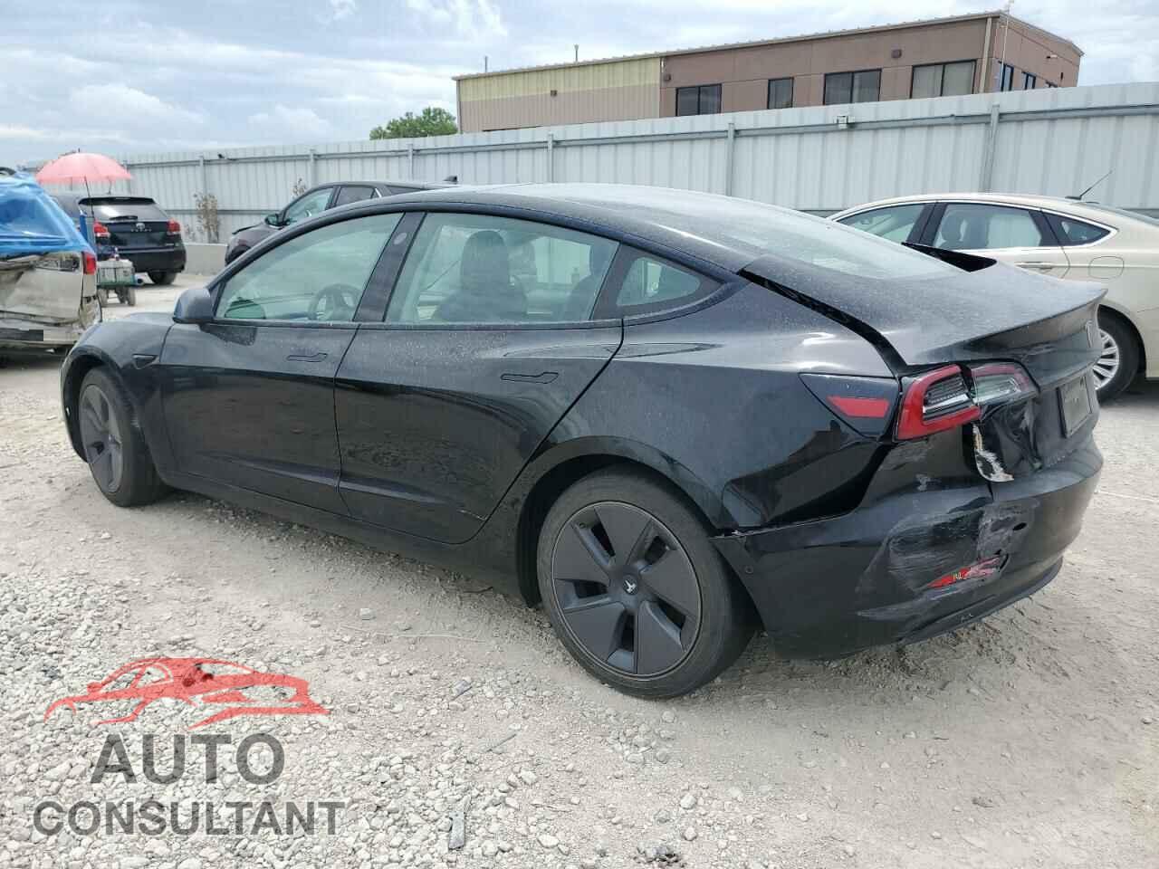 TESLA MODEL 3 2021 - 5YJ3E1EA5MF048722