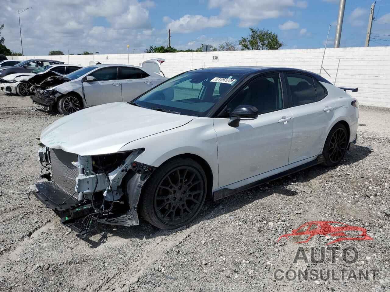 TOYOTA CAMRY 2024 - 4T1KZ1AK6RU098229
