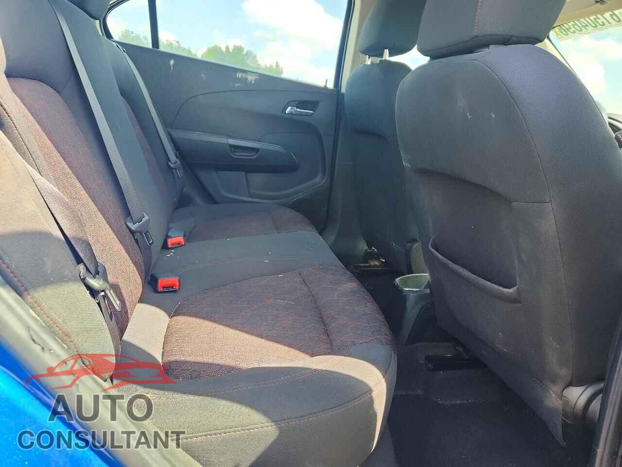 CHEVROLET SONIC 2017 - 1G1JD5SG2H4139298