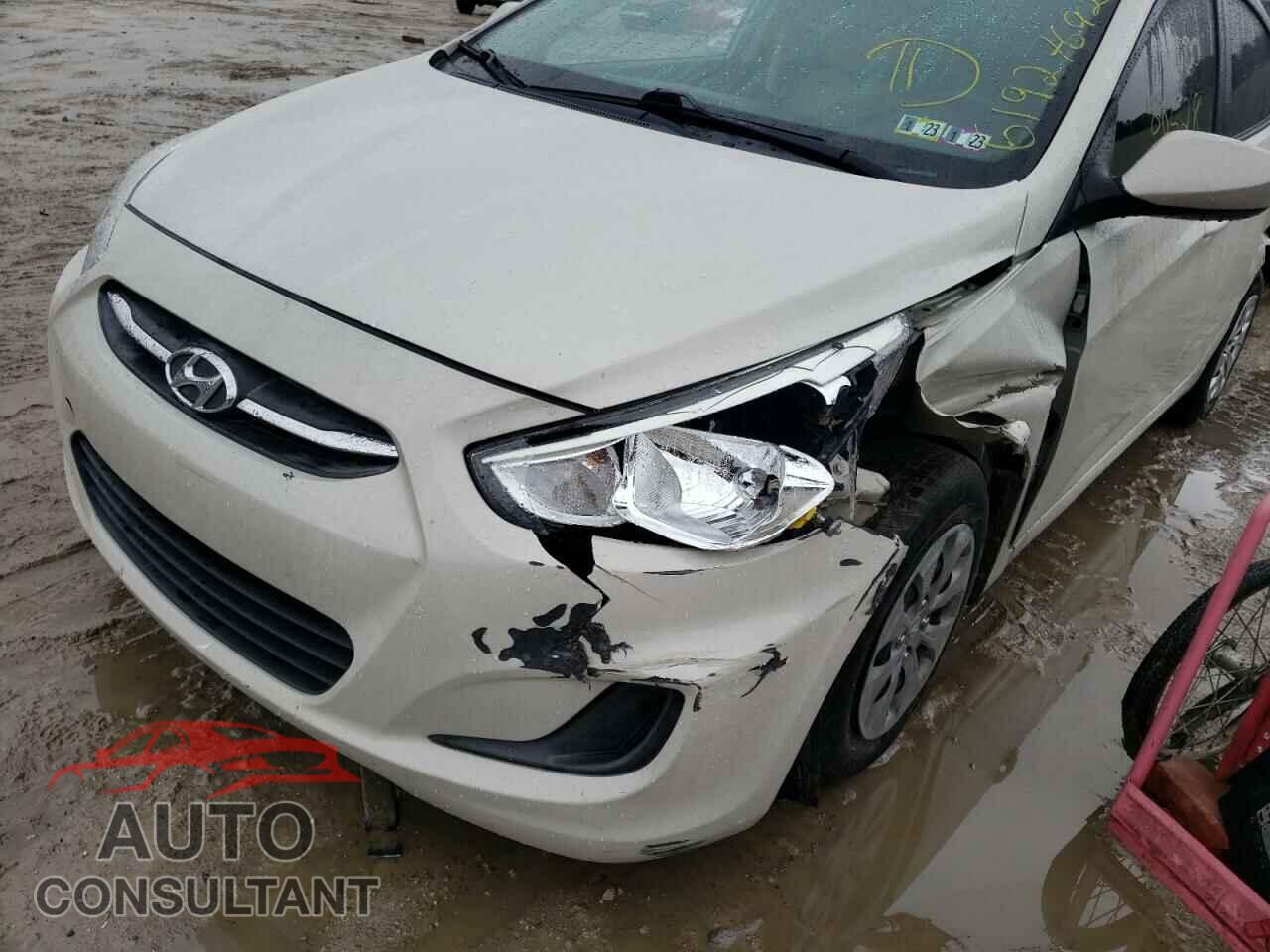 HYUNDAI ACCENT 2016 - KMHCT4AE8GU007749