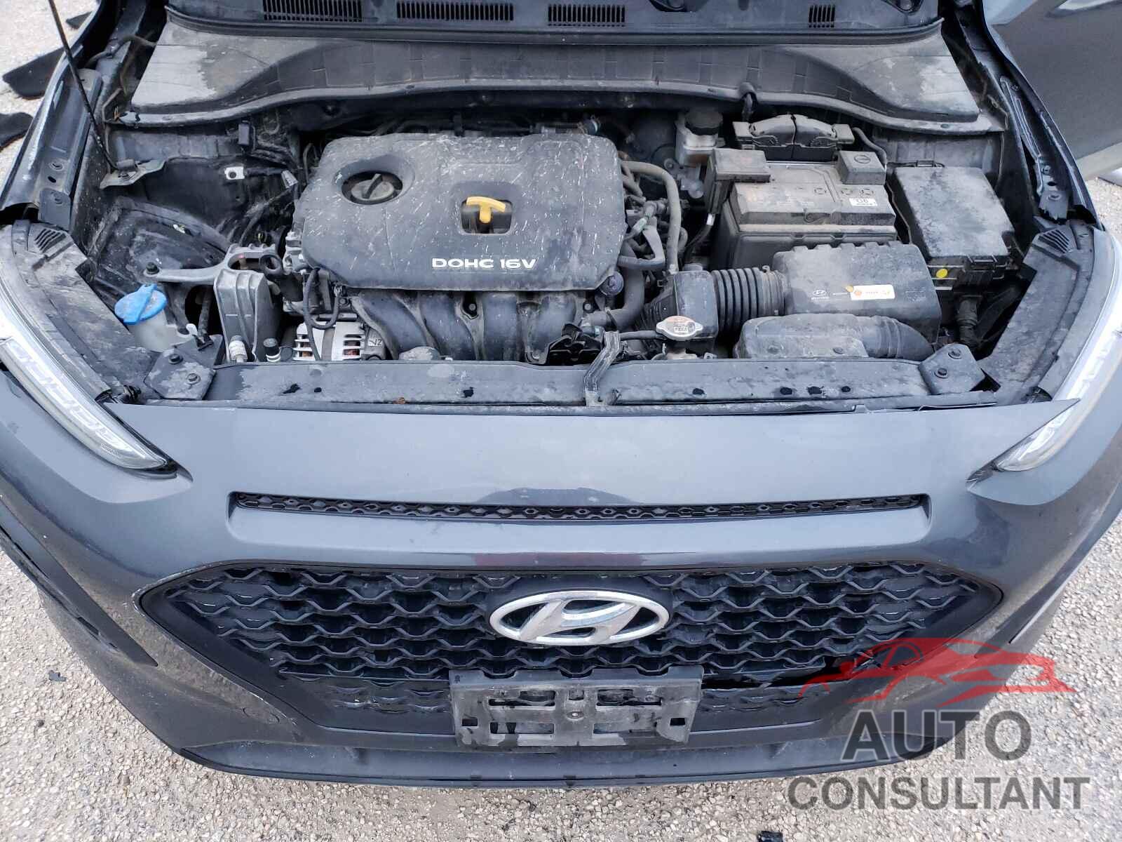 HYUNDAI KONA 2018 - KM8K12AA7JU091556