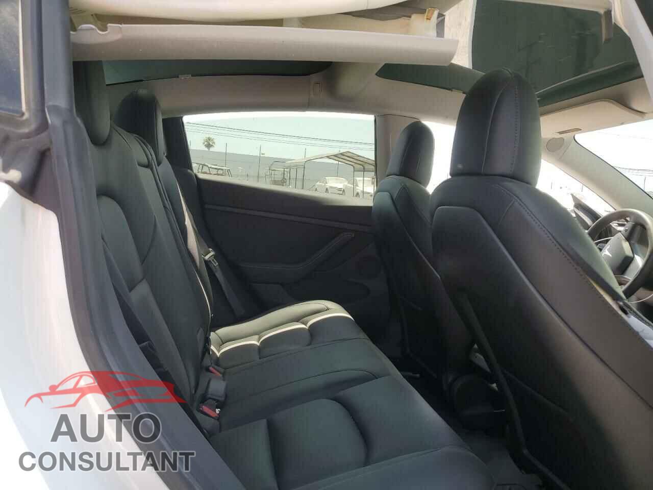 TESLA MODEL 3 2021 - 5YJ3E1EA1MF998205