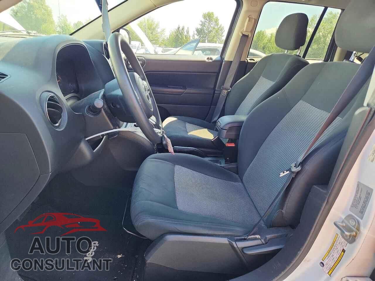 JEEP COMPASS 2017 - 1C4NJDBB9HD106332