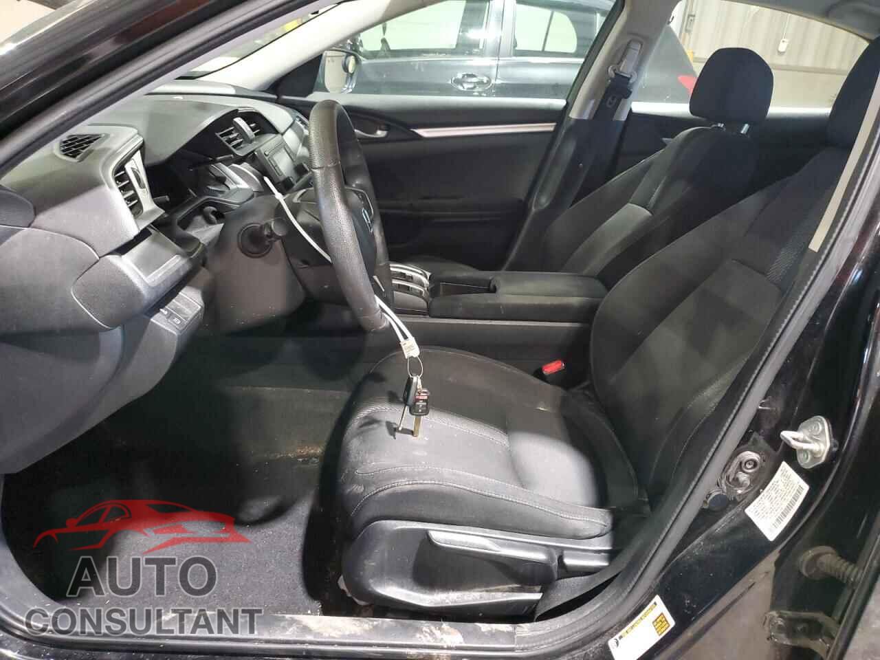 HONDA CIVIC 2017 - 2HGFC2F59HH576601