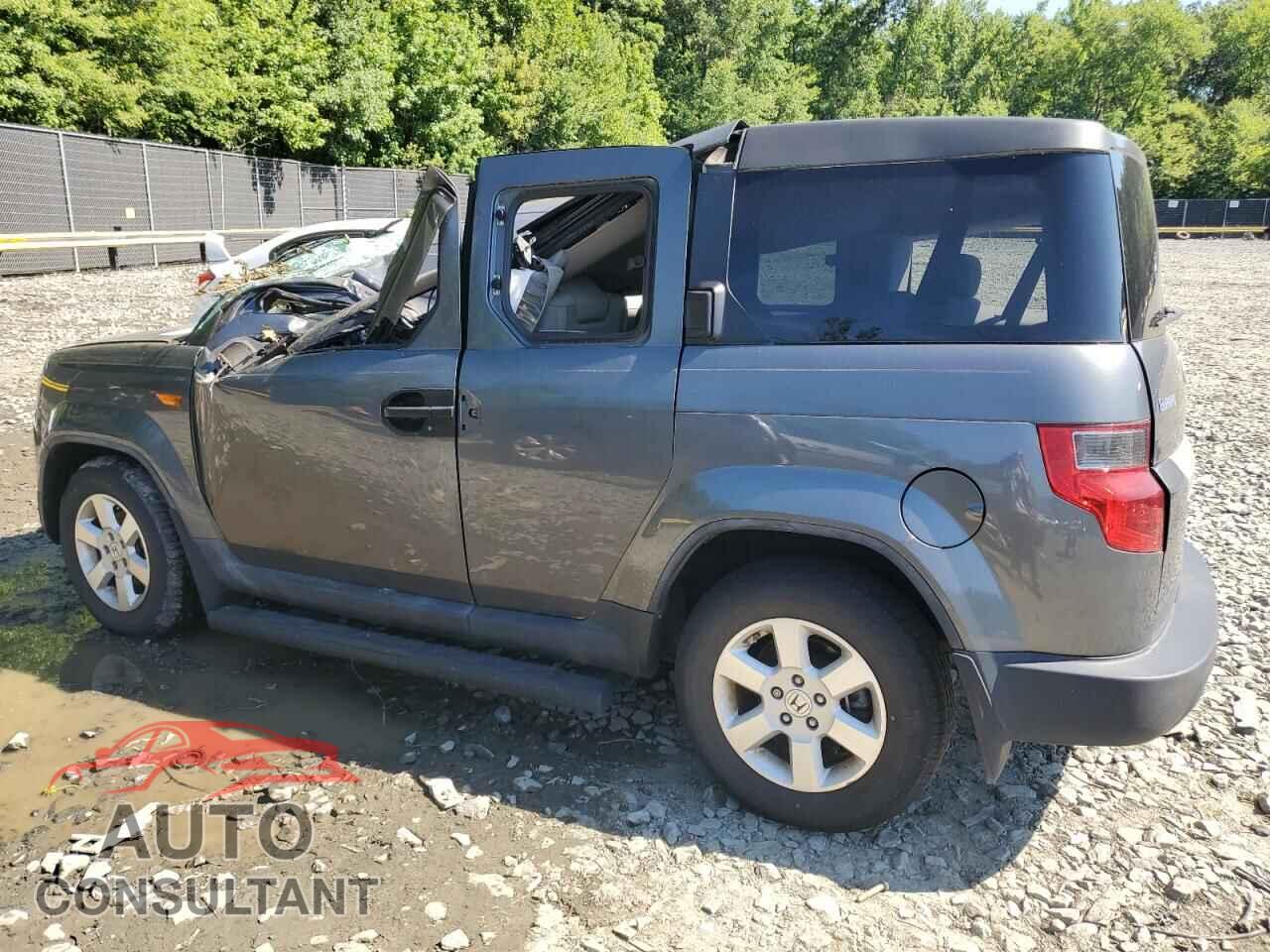 HONDA ELEMENT 2011 - 5J6YH1H79BL001808
