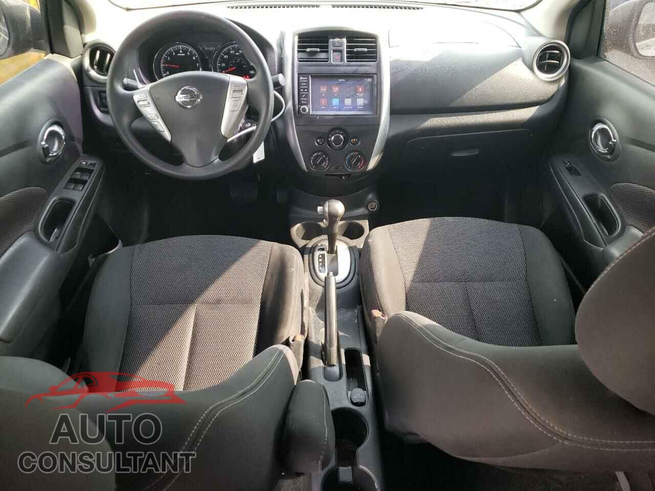 NISSAN VERSA 2019 - 3N1CN7AP3KL815238