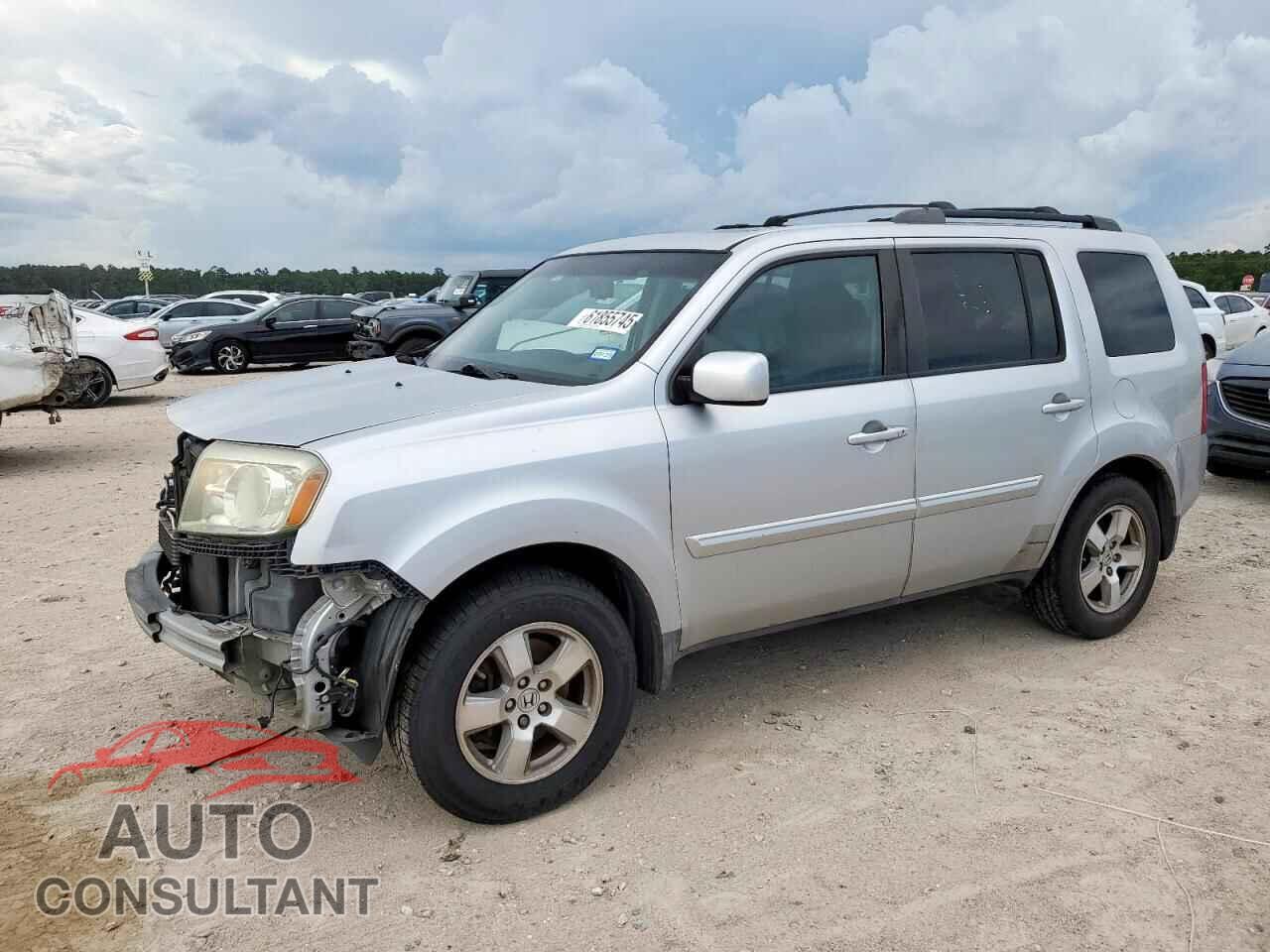 HONDA PILOT 2011 - 5FNYF3H54BB047099