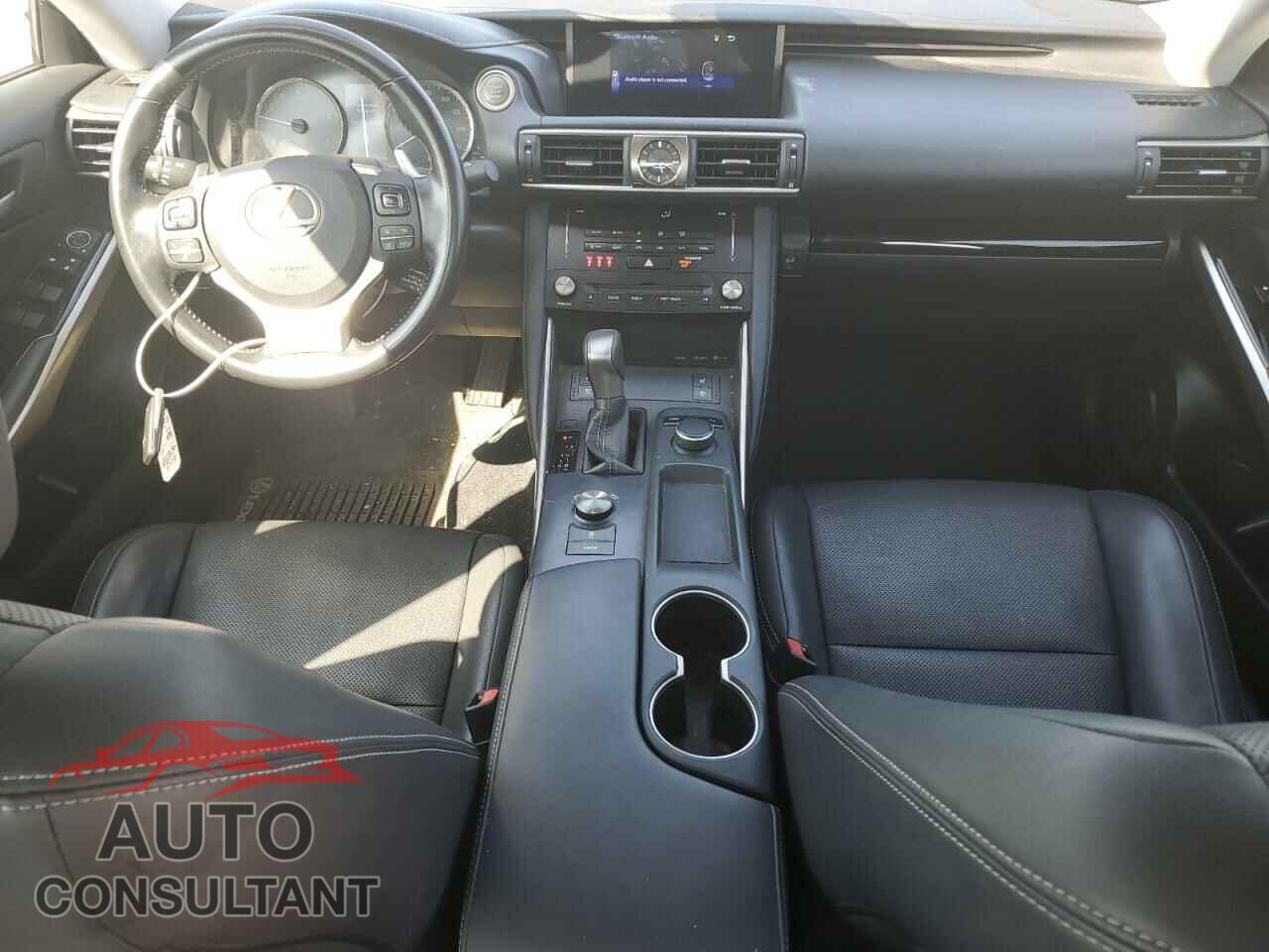 LEXUS IS 2017 - JTHCM1D2XH5020692