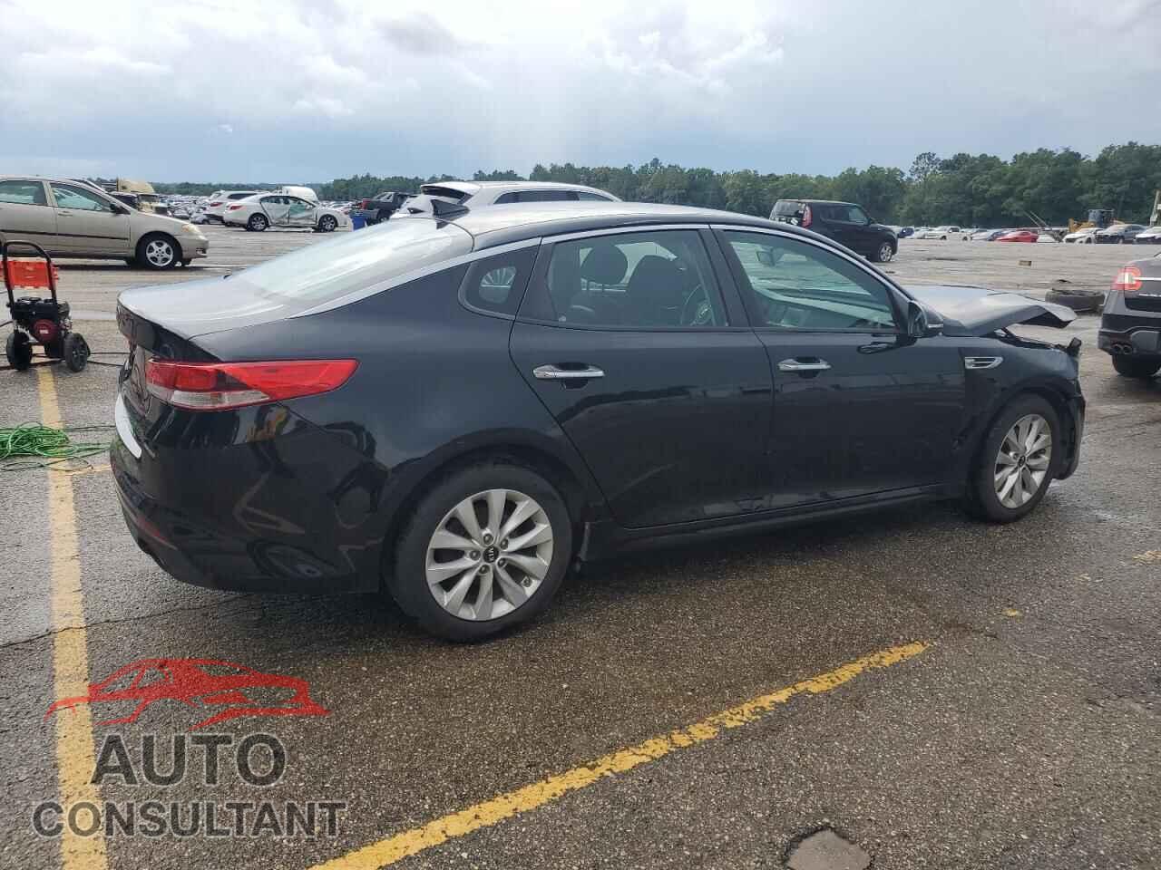 KIA OPTIMA 2018 - 5XXGT4L38JG273089