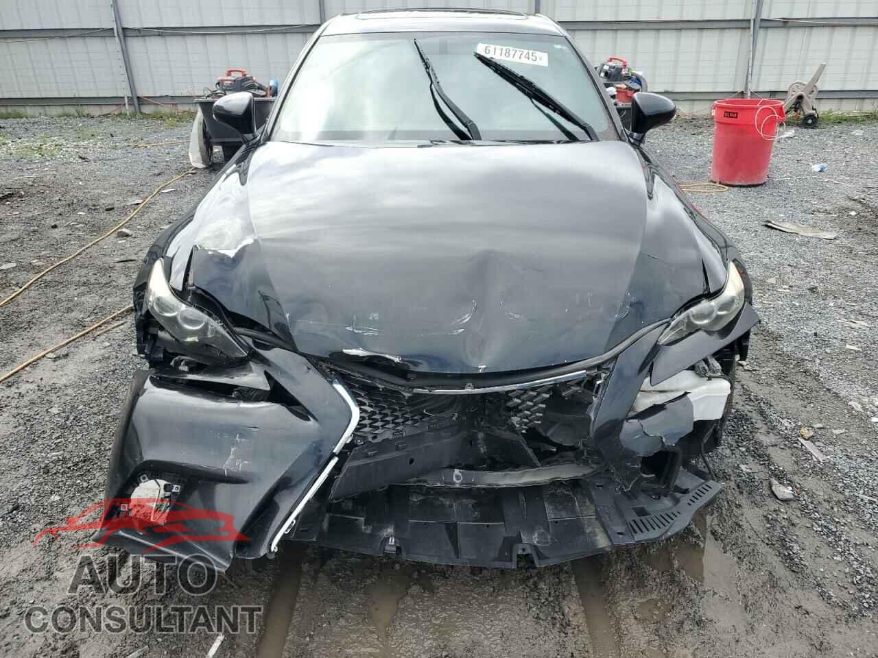 LEXUS IS 2015 - JTHBF1D28F5069375