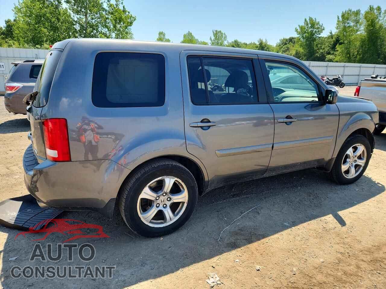 HONDA PILOT 2013 - 5FNYF4H78DB041588