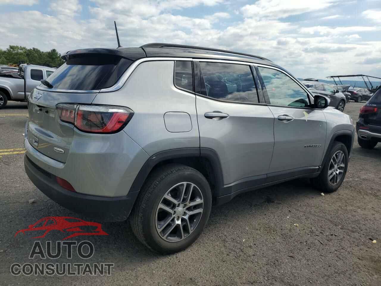 JEEP COMPASS 2018 - 3C4NJDBBXJT201921