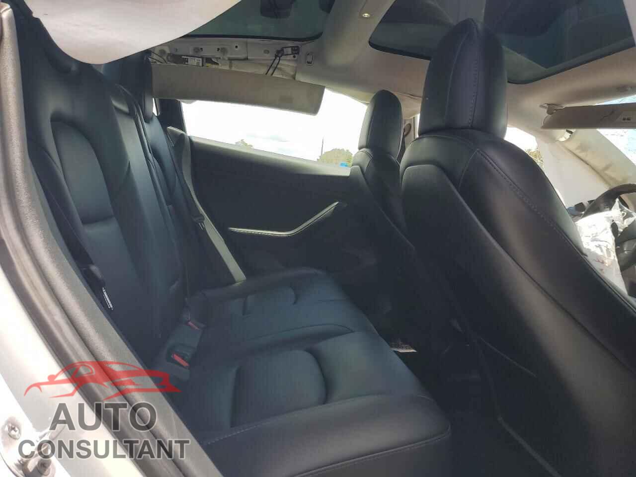 TESLA MODEL 3 2021 - 5YJ3E1EC6MF056491