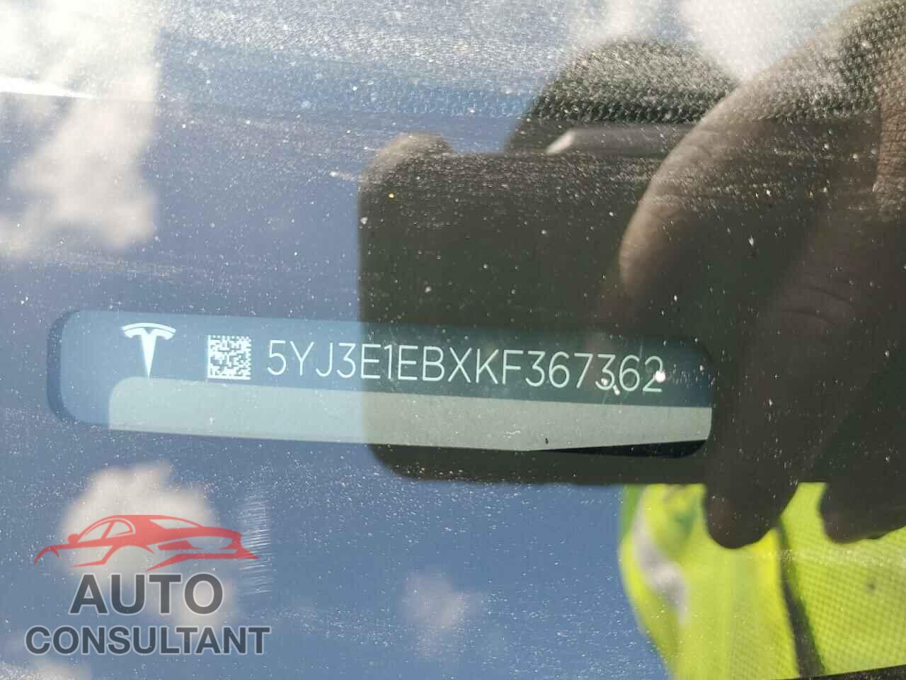 TESLA MODEL 3 2019 - 5YJ3E1EBXKF367362