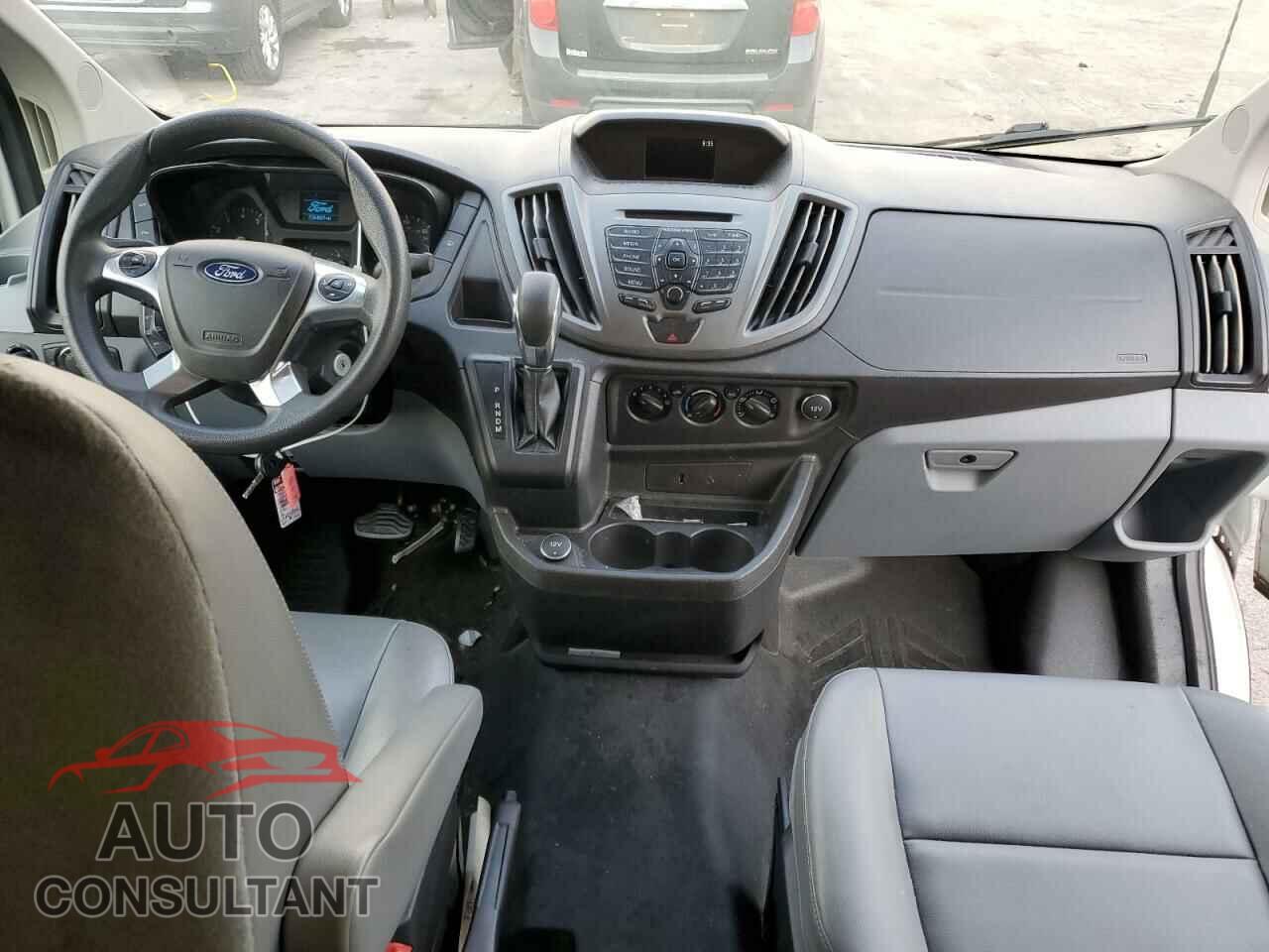 FORD TRANSIT 2018 - 1FTYR2YM7JKA22711