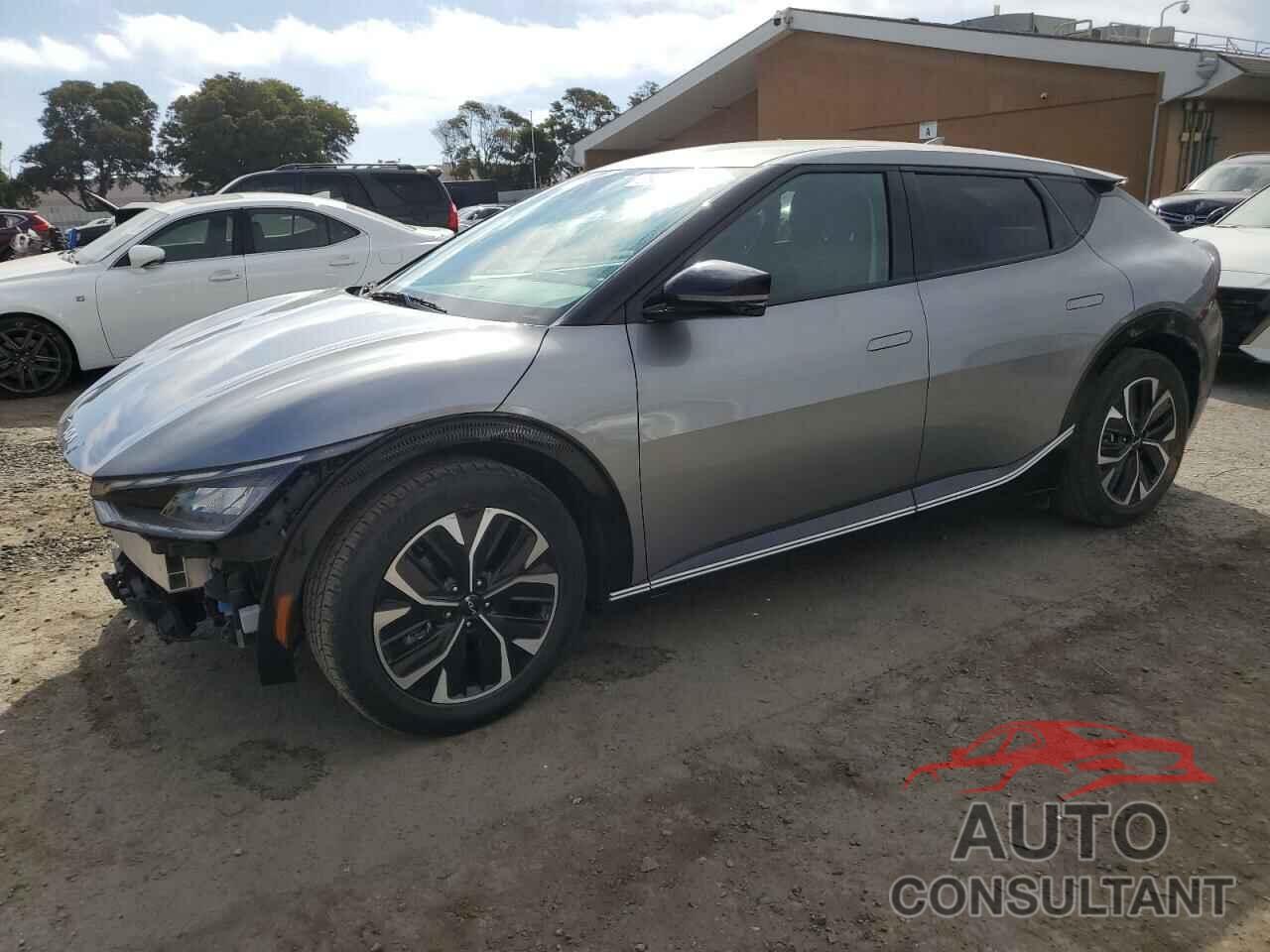 KIA EV6 LIGHT 2023 - KNDC34LA4P5602252