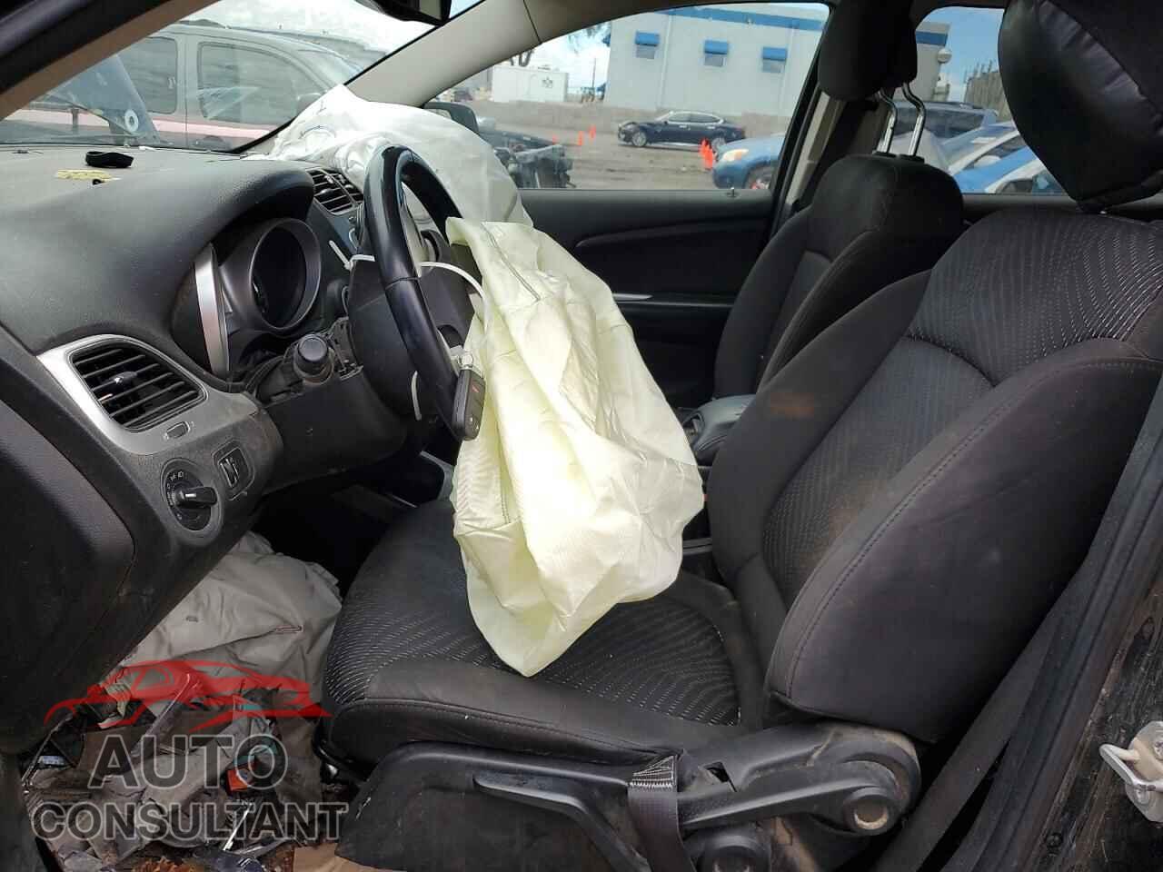 DODGE JOURNEY 2017 - 3C4PDDAG2HT517529