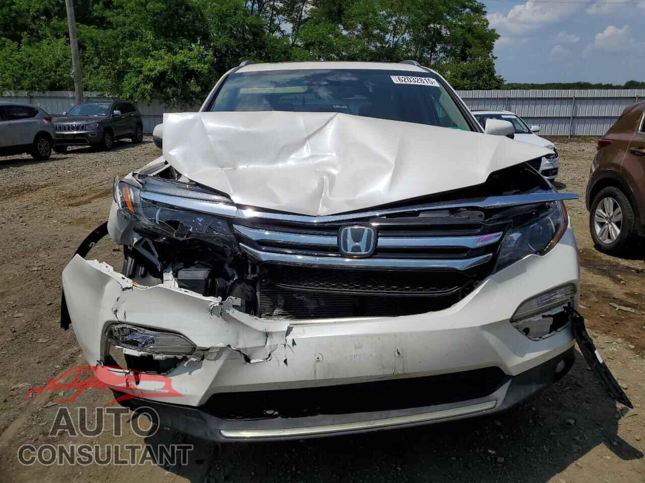 HONDA PILOT 2017 - 5FNYF6H00HB006497