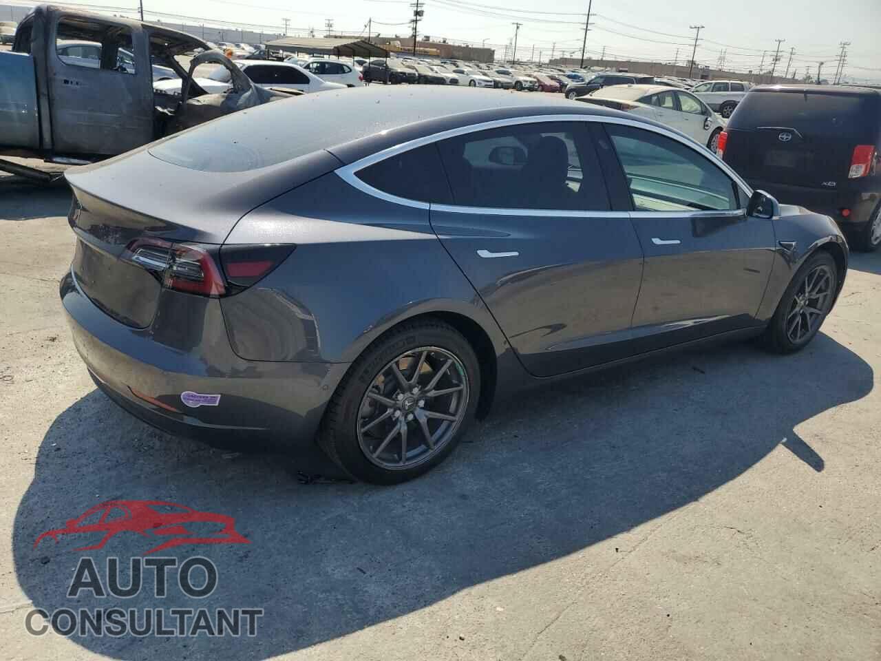 TESLA MODEL 3 2018 - 5YJ3E1EA3JF153481