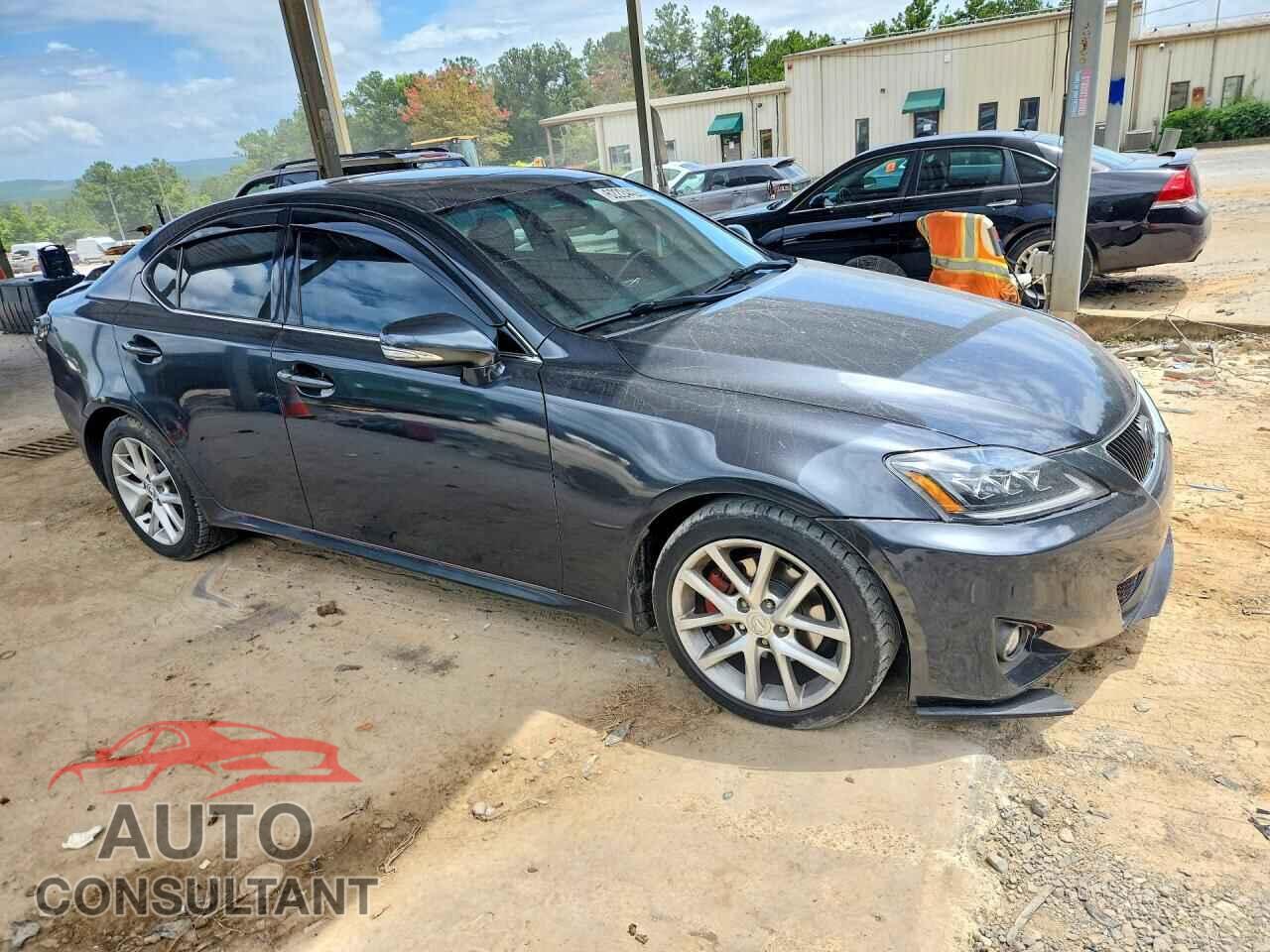 LEXUS IS 2011 - JTHBF5C28B5152498