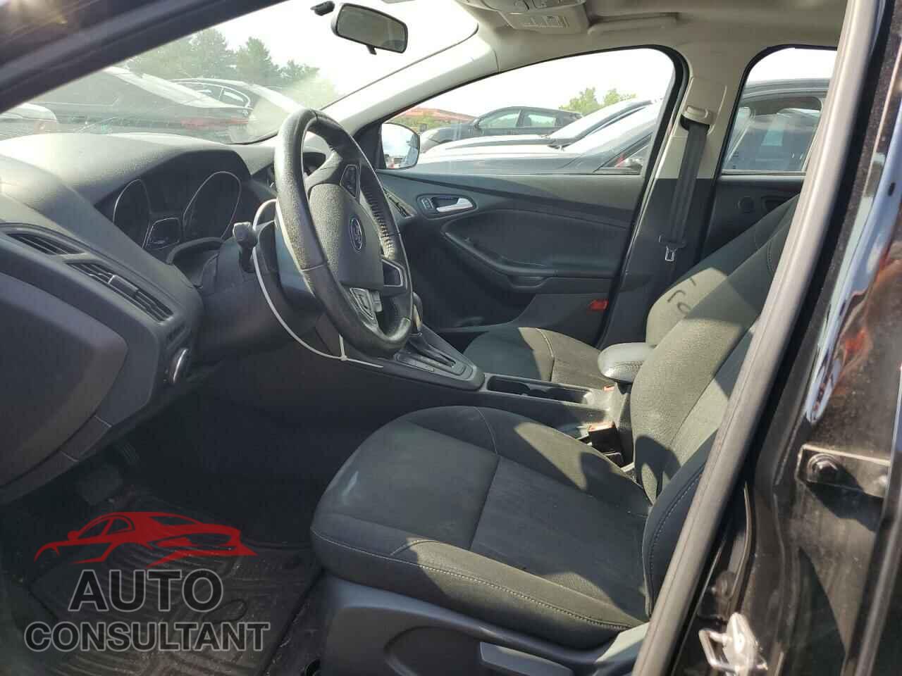 FORD FOCUS 2017 - 1FADP3M2XHL250811