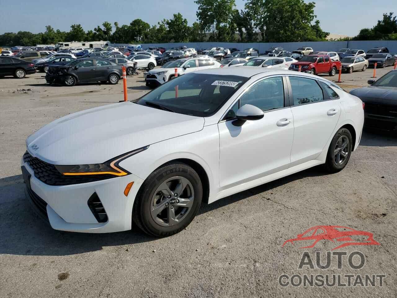 KIA K5 2023 - 5XXG14J27PG221655