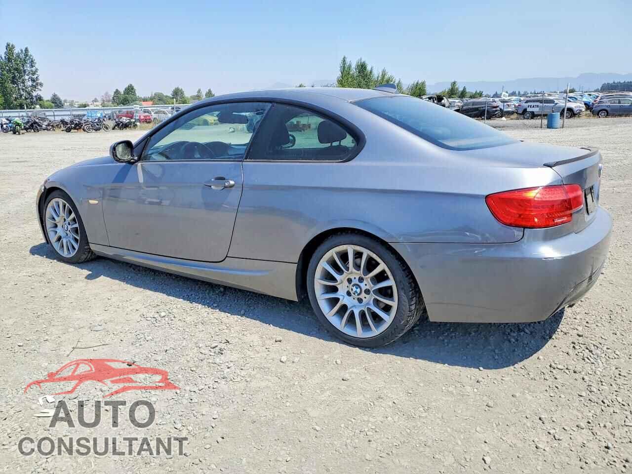 BMW 3 SERIES 2012 - WBAKE5C53CJ106517