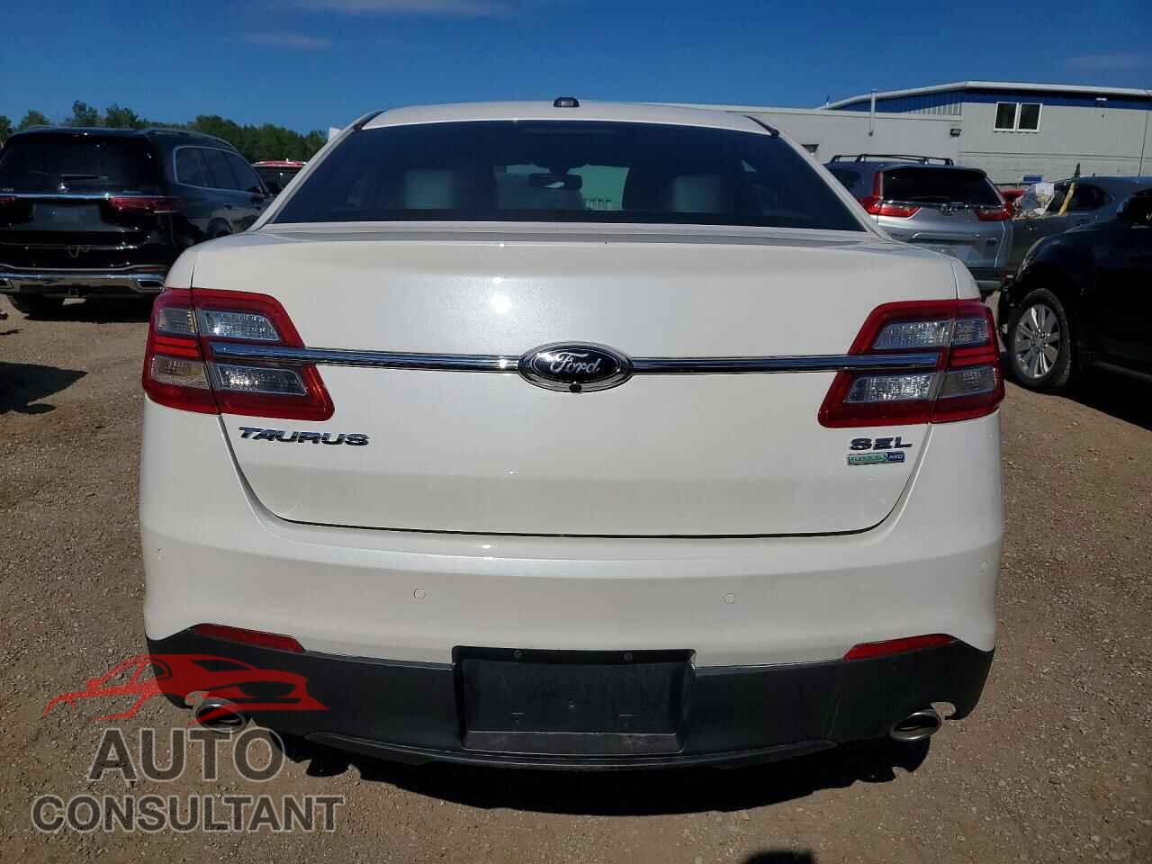 FORD TAURUS 2014 - 1FAHP2H8XEG180693