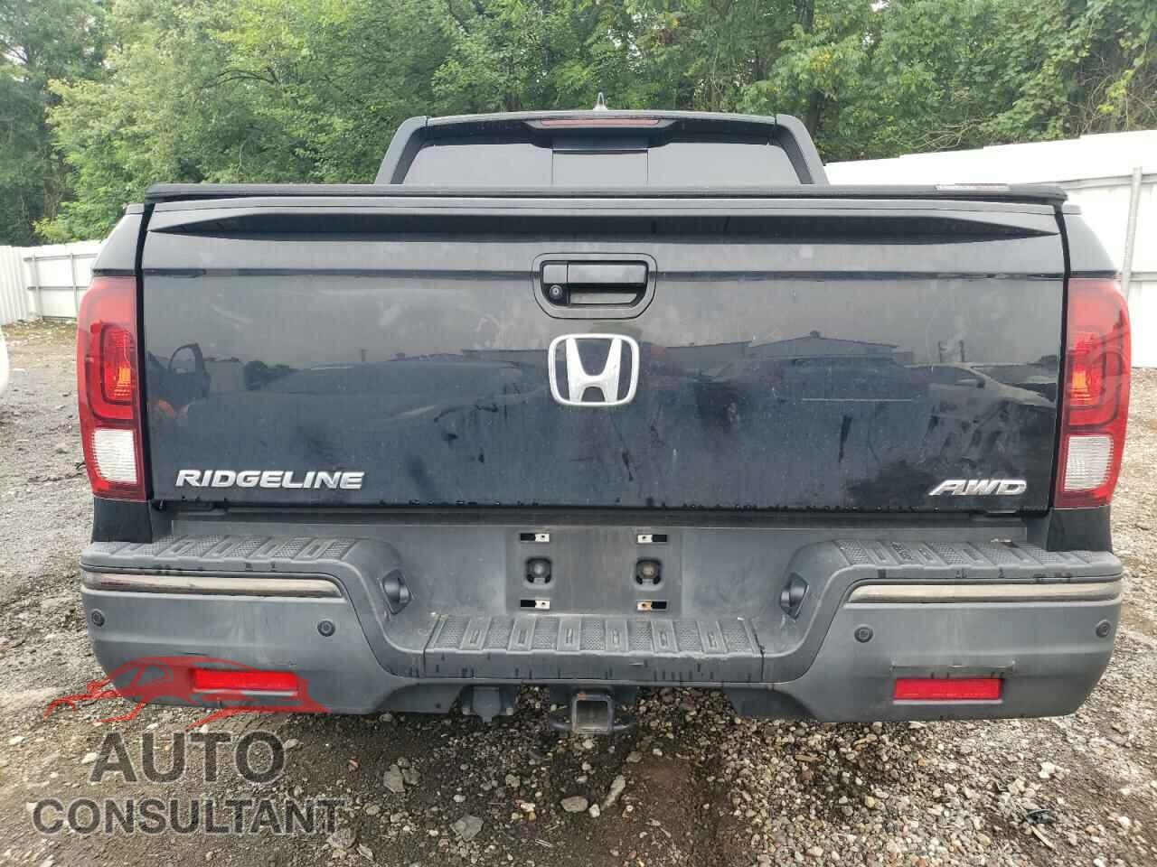 HONDA RIDGELINE 2018 - 5FPYK3F82JB015041