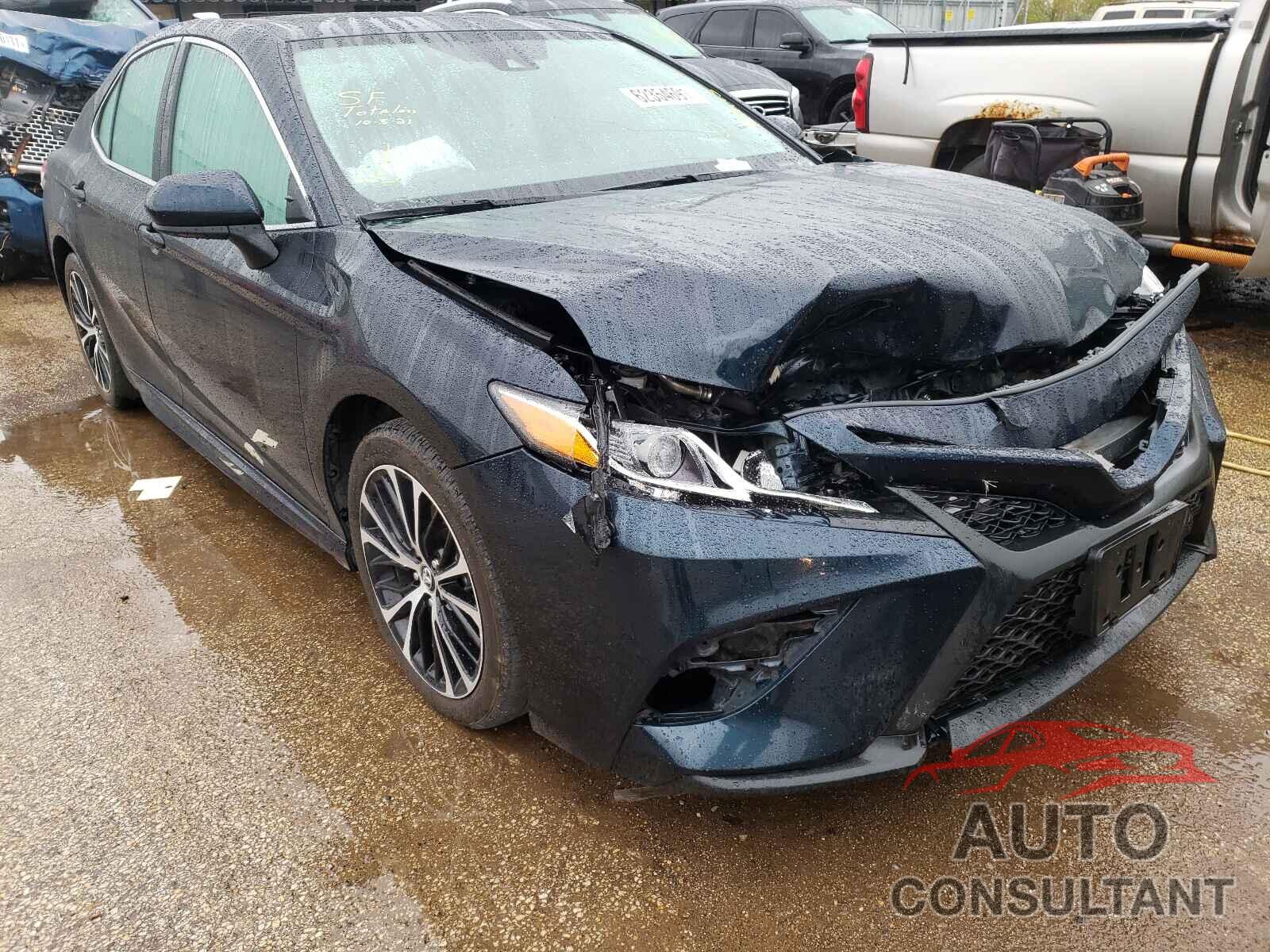 TOYOTA CAMRY 2020 - 4T1G11AK0LU929115