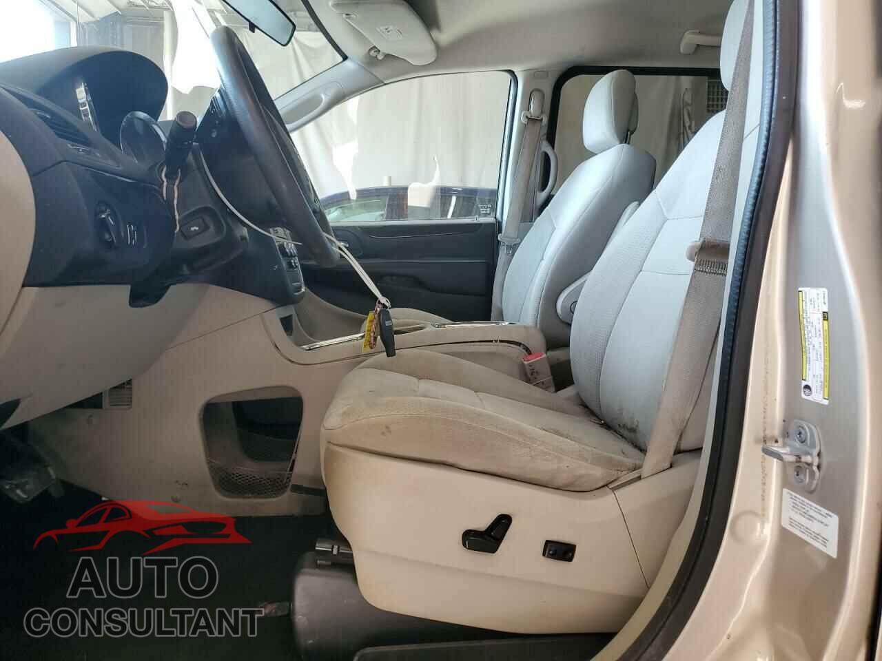 DODGE CARAVAN 2013 - 2C4RDGCG1DR796461