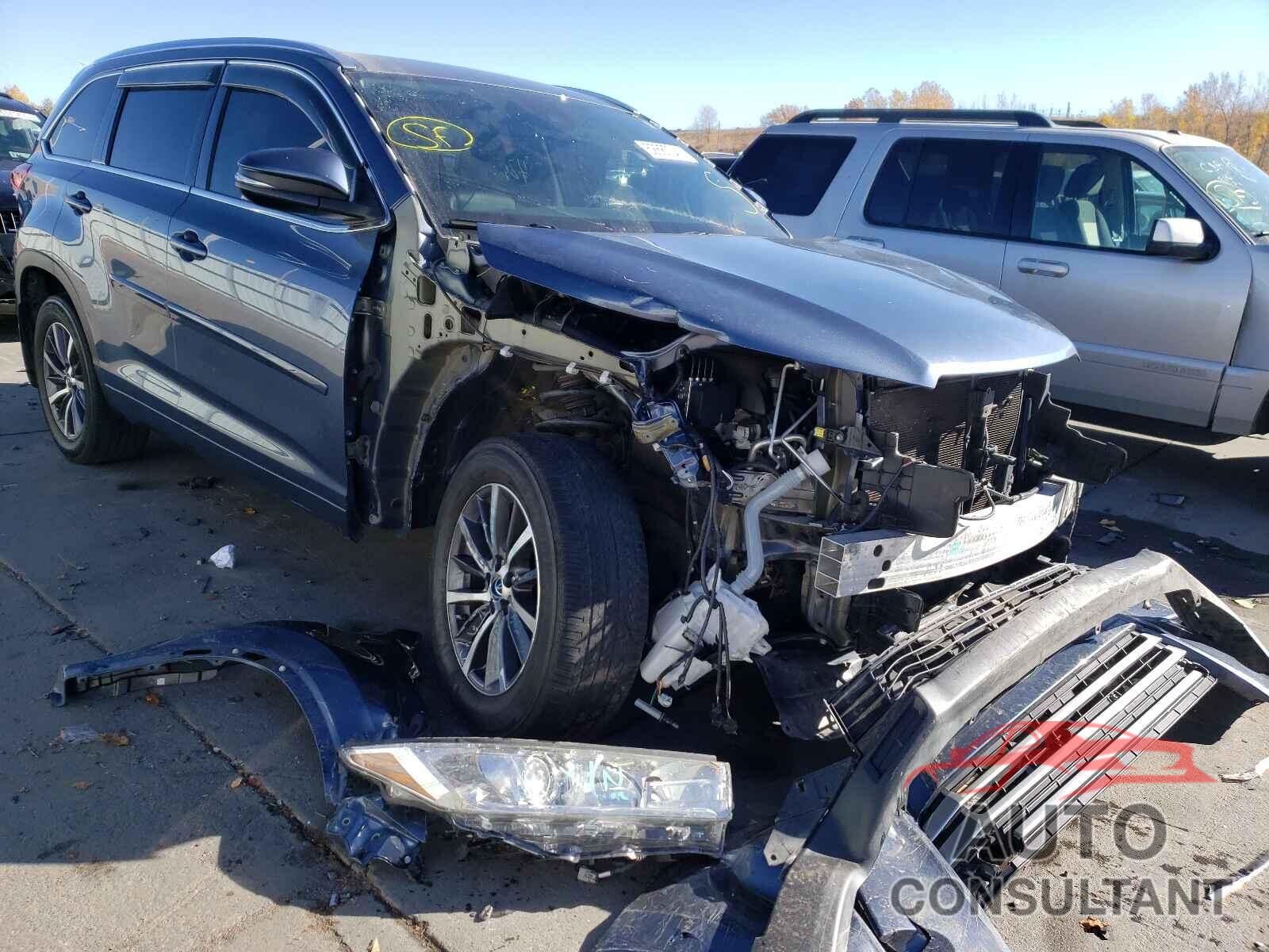 TOYOTA HIGHLANDER 2017 - 5TDJZRFH7HS512942