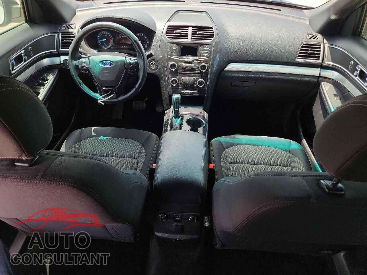FORD EXPLORER 2017 - 1FM5K7DH6HGB30341