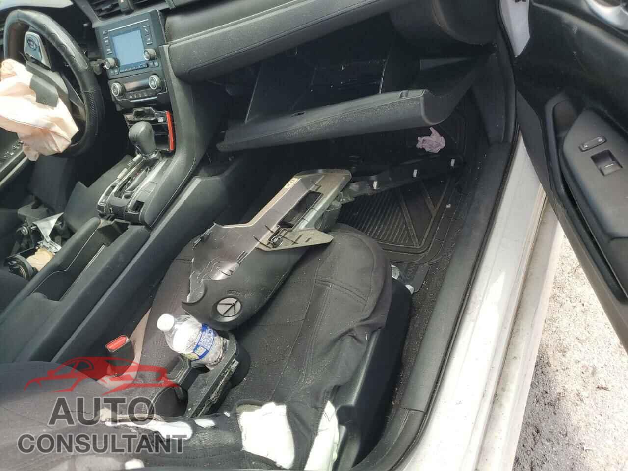HONDA CIVIC 2019 - 2HGFC2F64KH585304