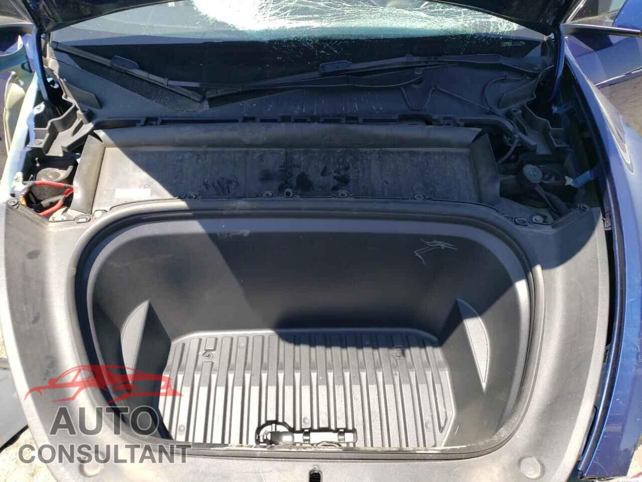 TESLA MODEL Y 2023 - 7SAYGDEE2PF741808