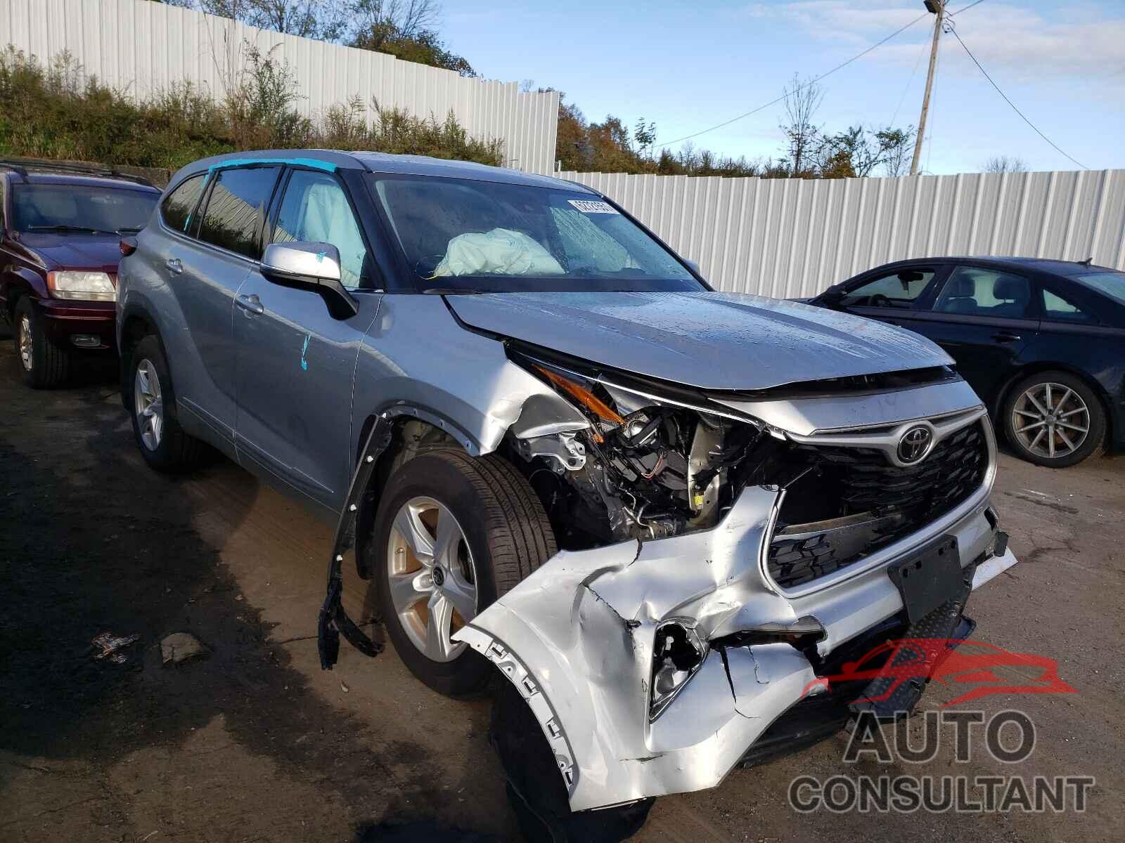 TOYOTA HIGHLANDER 2021 - 5TDBZRBH5MS096796