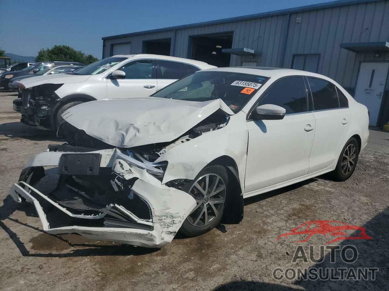 VOLKSWAGEN JETTA 2017 - 3VWDB7AJXHM257801