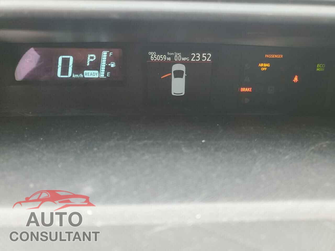 TOYOTA PRIUS 2014 - JTDKDTB31E1572847