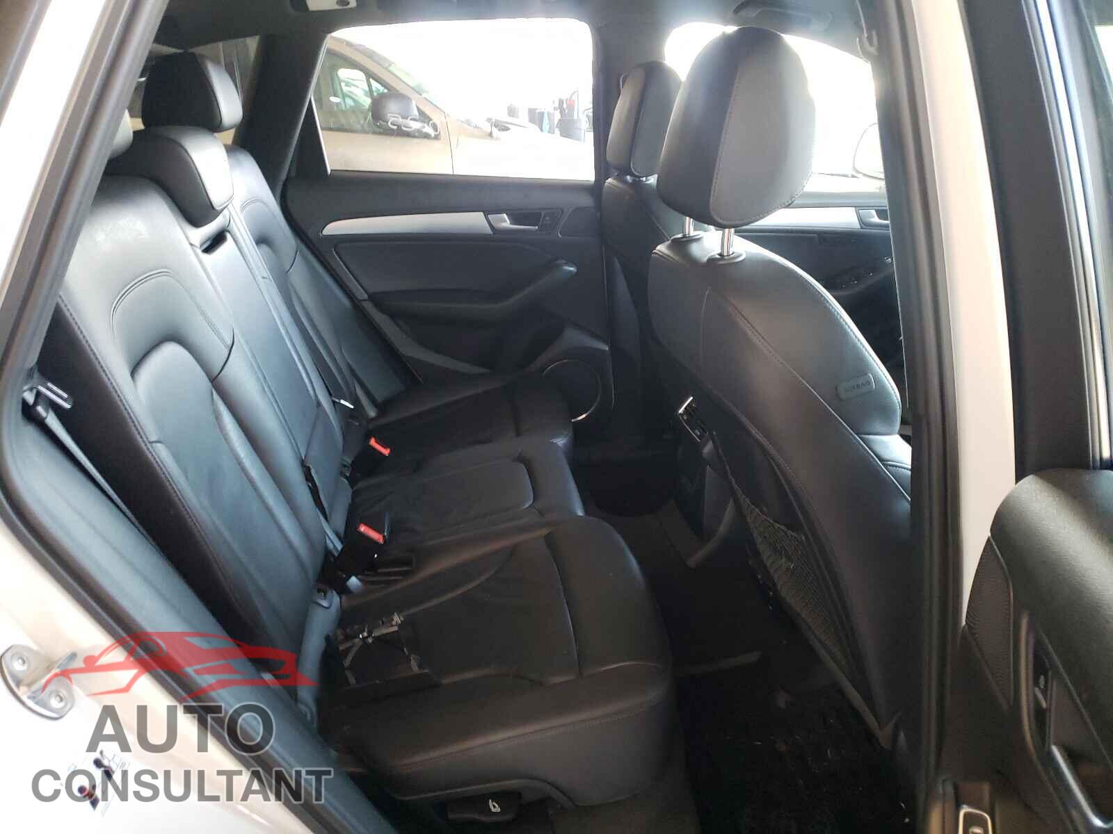 AUDI Q5 2017 - WA1M2AFP9HA059019