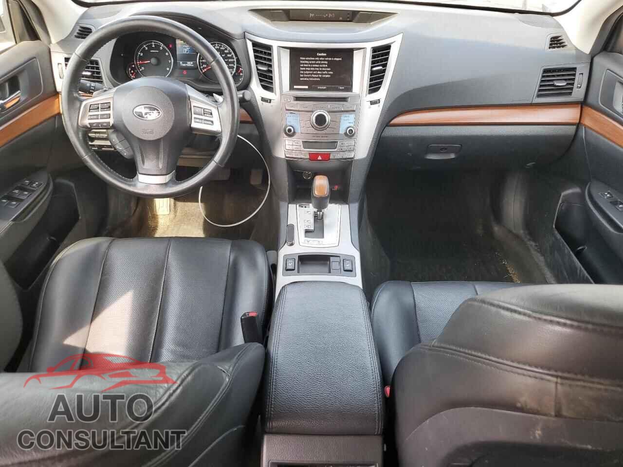 SUBARU OUTBACK 2014 - 4S4BRGNC1E3305860